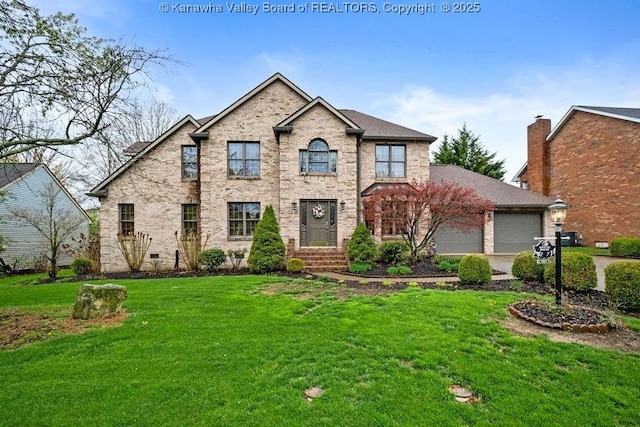 view of front of house featuring brick siding, driveway, an attached garage, and a front lawn