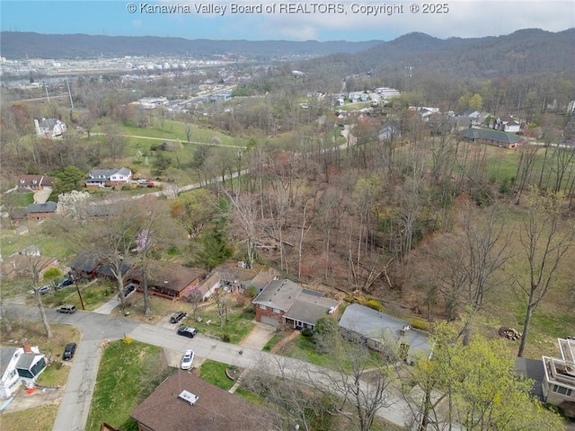 906 Hughes Dr, Saint Albans, WV 25177 - bird's eye view with a mountain view