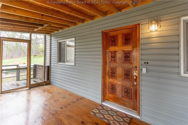 entrance to property with covered porch