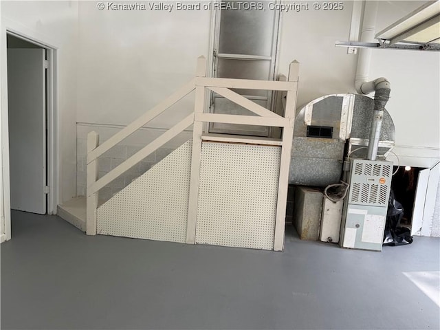 1651 Glenwood Rd, Milton, WV 25541 - interior space