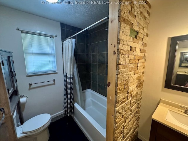 109 Cedar Ln, Saint Albans, WV 25177 - full bath with a textured ceiling, vanity, baseboards, shower / tub combo, and toilet