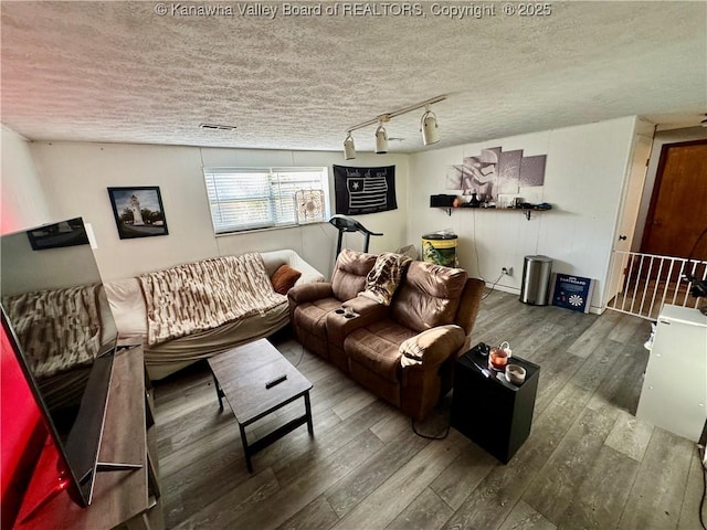 109 Cedar Ln, Saint Albans, WV 25177 - living room with hardwood / wood-style floors and a textured ceiling