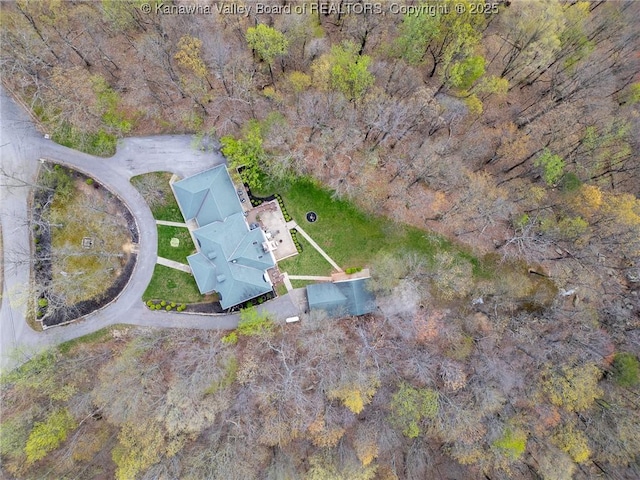 83 Lakeview Dr, Nitro, WV 25143 - bird's eye view