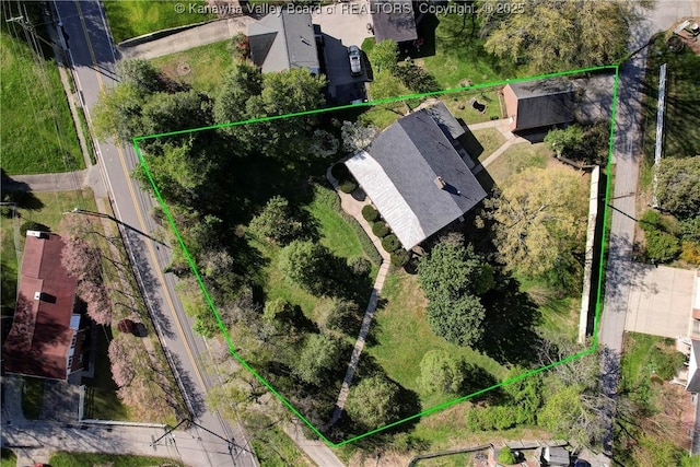 1055 Highland Dr, Saint Albans, WV 25177 - drone / aerial view