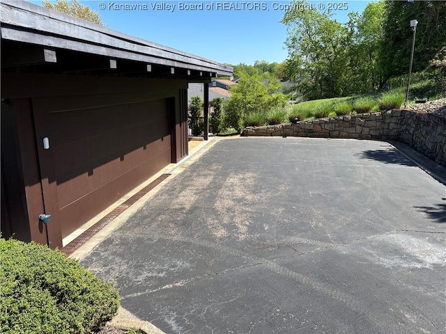 207 Mckinley Ave, Charleston, WV 25314 - view of side of property