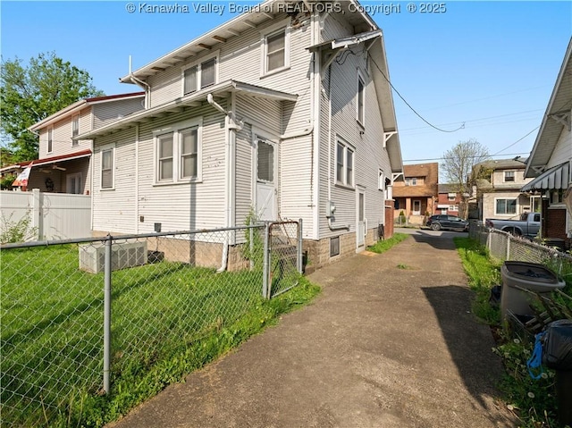 54 Hunt Ave, Charleston, WV 25302 - view of home's exterior featuring fence and a yard