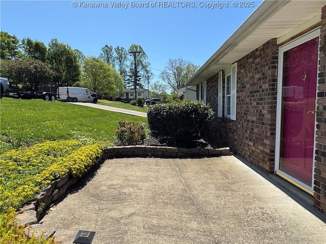 168 Jane Dr, Culloden, WV 25510 - view of patio / terrace