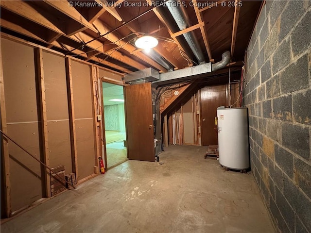 168 Jane Dr, Culloden, WV 25510 - unfinished basement with gas water heater and concrete block wall