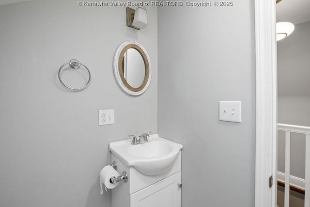 901 Evanwood Rd, Charleston, WV 25314 - bathroom with vanity