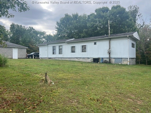 117 Rodney Ave, Wilderness, WV 26679 - rear view of property with a lawn and crawl space