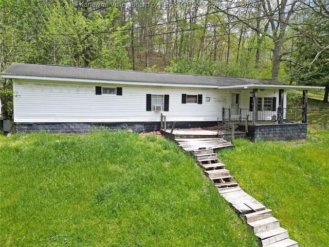 1006 Cow Creek Rd, Hurricane, WV 25526