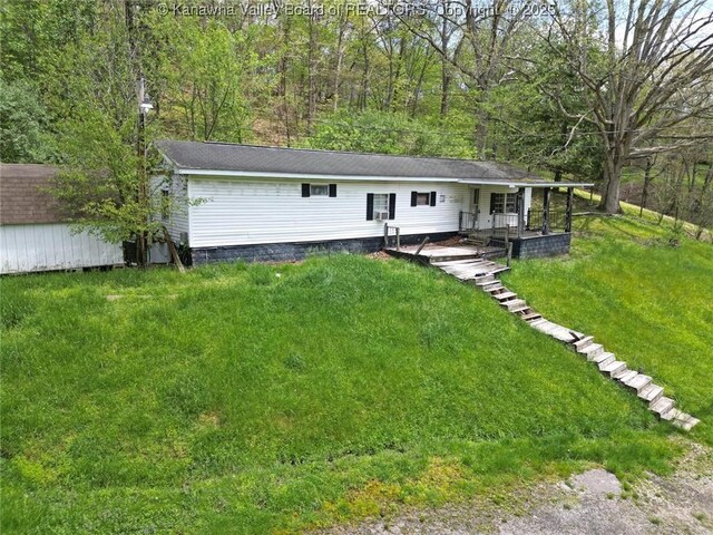 1006 Cow Creek Rd, Hurricane, WV 25526