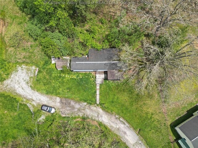 1006 Cow Creek Rd, Hurricane, WV 25526