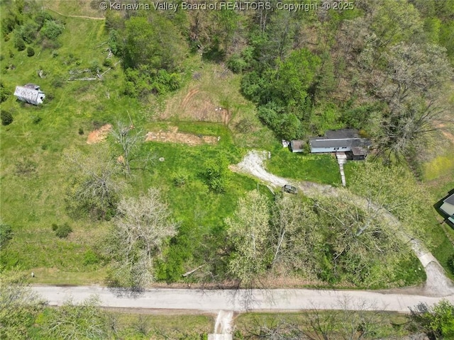 1006 Cow Creek Rd, Hurricane, WV 25526