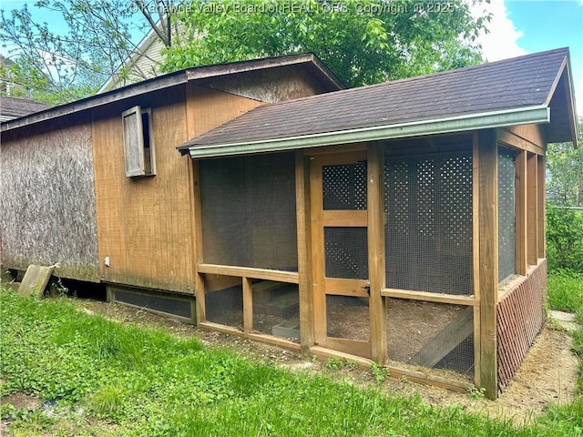 405 Crestview Dr, Charleston, WV 25302 - view of poultry coop