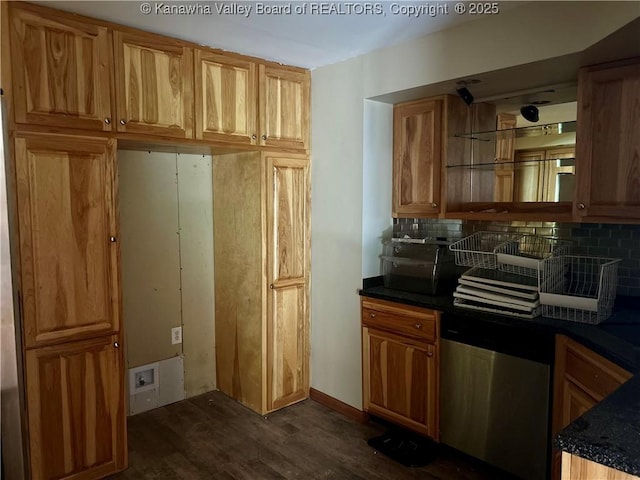 405 Crestview Dr, Charleston, WV 25302 - bar with stainless steel dishwasher, decorative backsplash, and dark wood-style flooring