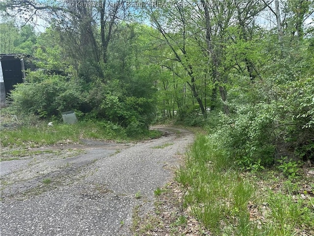 940 Jefferson Rd, South Charleston, WV 25309