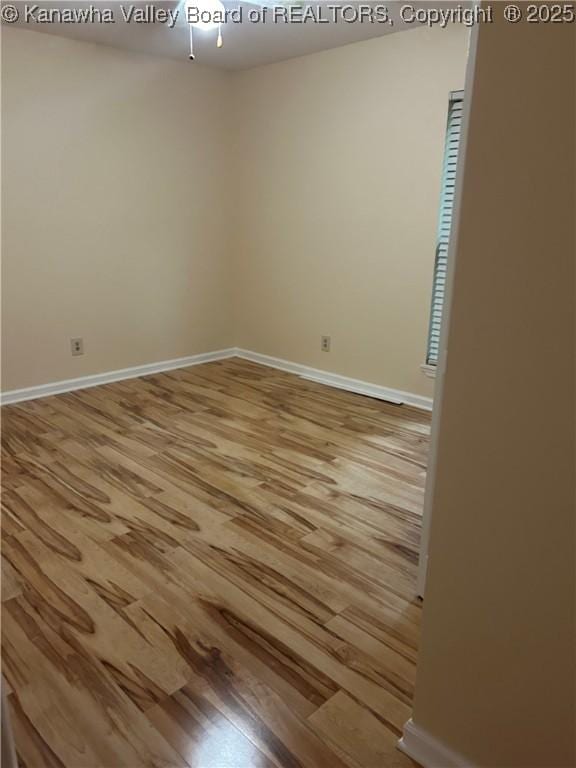 404 Powderhorn Rd, Charleston, WV 25314