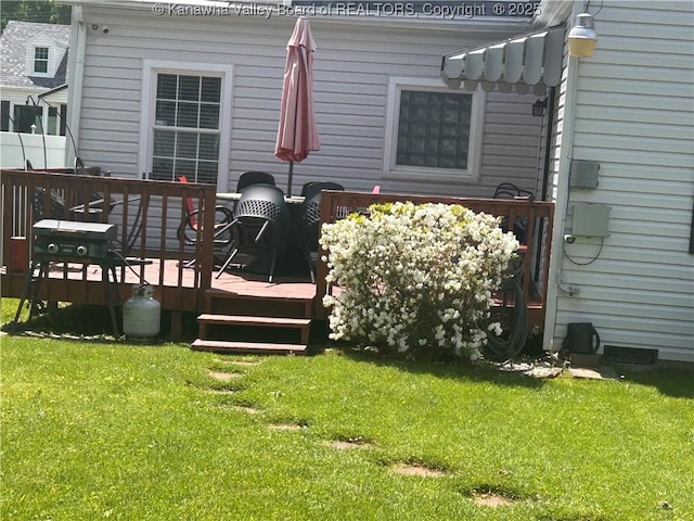 deck with a yard