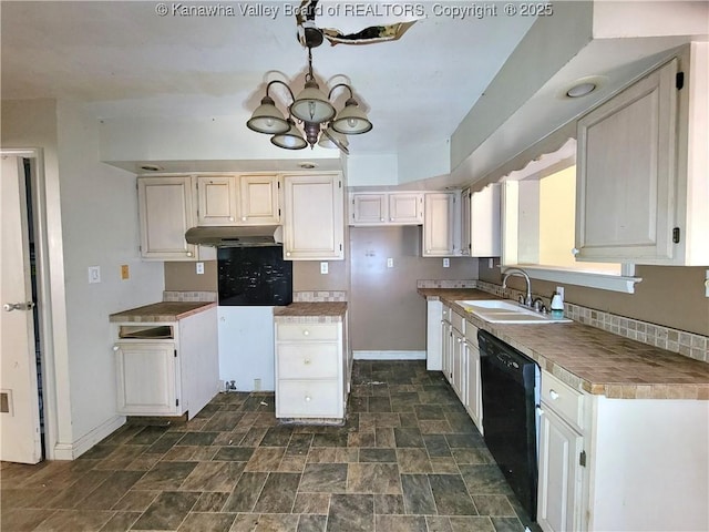 728 98th St, Charleston, WV 25315 - kitchen featuring a sink, baseboards, under cabinet range hood, dishwasher, and a chandelier