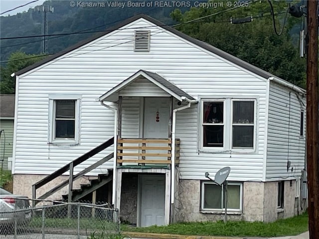 19 Wilson St, Smithers, WV 25186 - photo 1