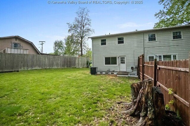 302 Charles Ct, Hurricane, WV 25526 - rear view of property featuring central AC unit