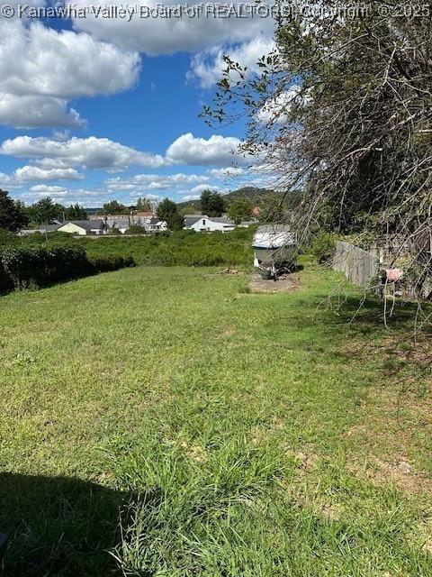5034 Kanawha Tpke, South Charleston, WV 25309
