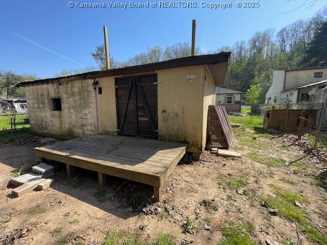4866 Washington St W, Charleston, WV 25313 - view of outdoor structure featuring fence and an outbuilding