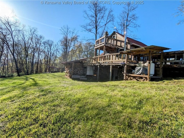 6531 Lockbridge Rd, Wv, WV 25976 - view of green lawn with a deck