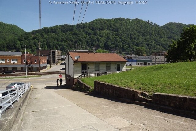106 Lee St, Montgomery, WV 25136 - photo 3