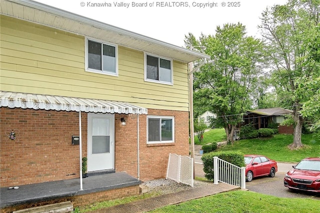 4707 A Marklana Ln, South Charleston, WV 25309 - rear view of property with brick siding