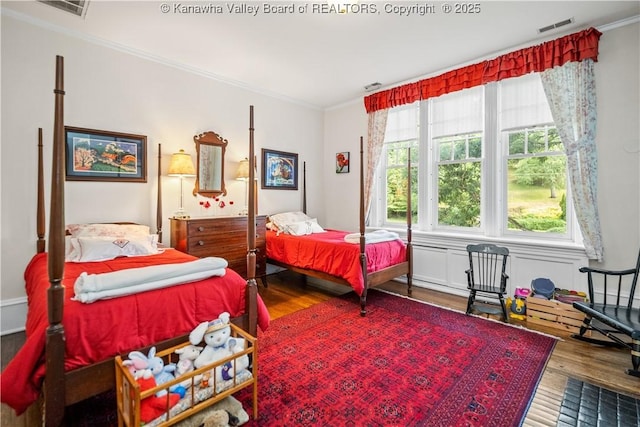 1223 Staunton Rd, Charleston, WV 25314 - bedroom with wood finished floors and ornamental molding