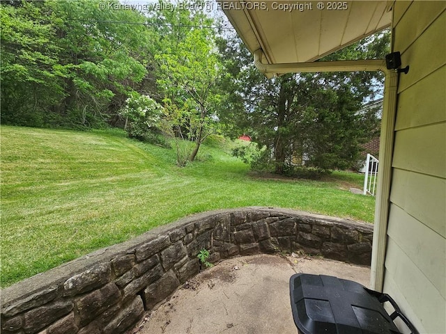 1000 Park Dr, Dunbar, WV 25064 - view of patio