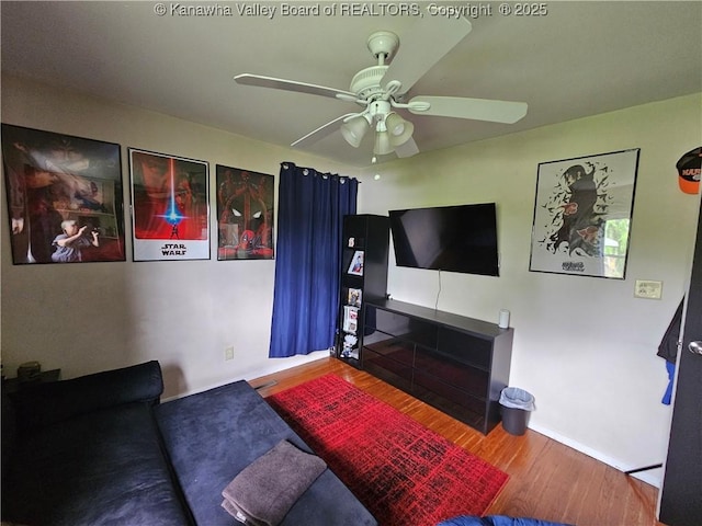 1000 Park Dr, Dunbar, WV 25064 - living area featuring wood finished floors and a ceiling fan
