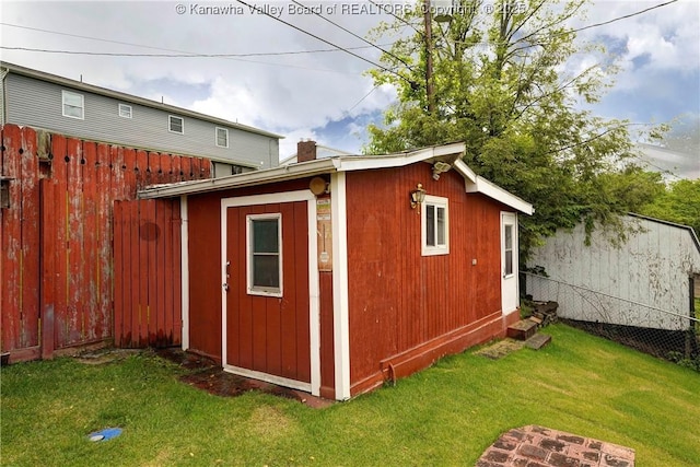 view of outbuilding with an outdoor structure and entry steps