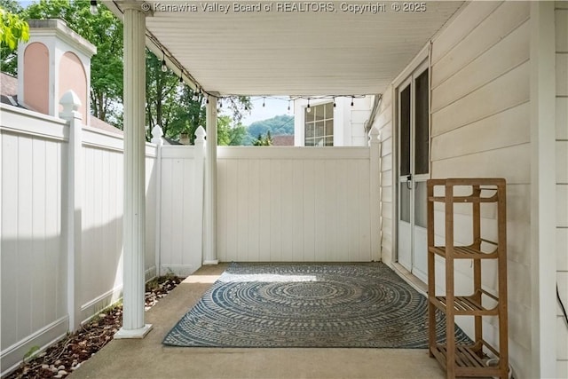 102 49th St SE, Charleston, WV 25304 - view of patio featuring fence