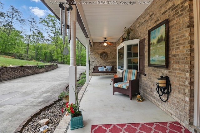 3282 Greenview Rd, South Charleston, WV 25303 - view of patio featuring a ceiling fan