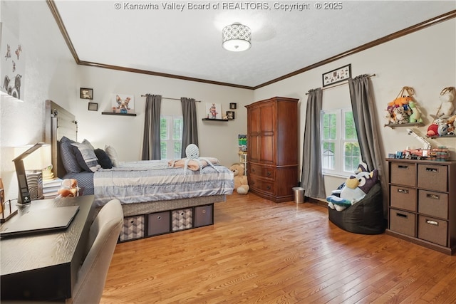 3282 Greenview Rd, South Charleston, WV 25303 - bedroom featuring light wood-type flooring and crown molding