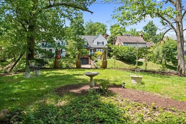 606 Fort Hill Dr, Charleston, WV 25314 - view of grassy yard