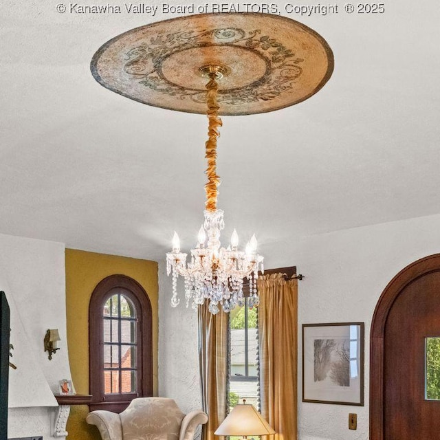 606 Fort Hill Dr, Charleston, WV 25314 - detailed view of arched walkways and a chandelier