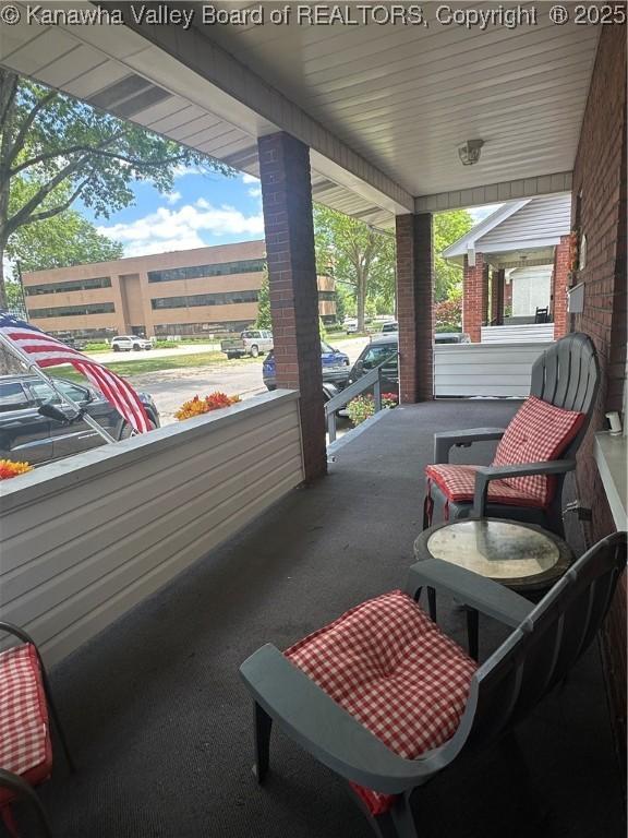 5505 Washington Ave, Charleston, WV 25304 - view of porch