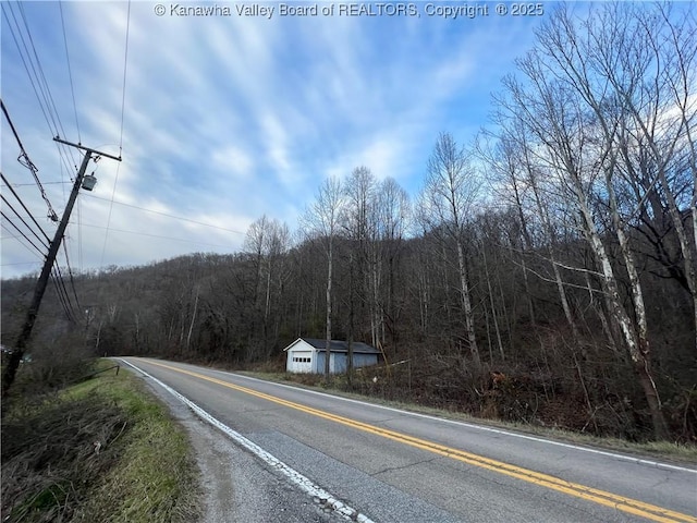 1136 Pond Fork Rd, Madison, WV 25130