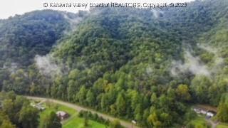 1136 Pond Fork Rd, Madison, WV 25130