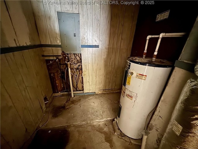 391 Mckinley St, Wharton, WV 25208 - utilities with electric panel and water heater