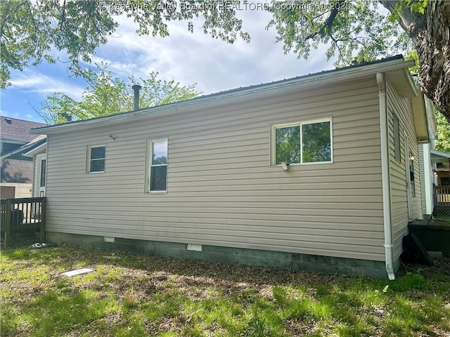 1005 E St, South Charleston, WV 25303 - view of property exterior featuring crawl space