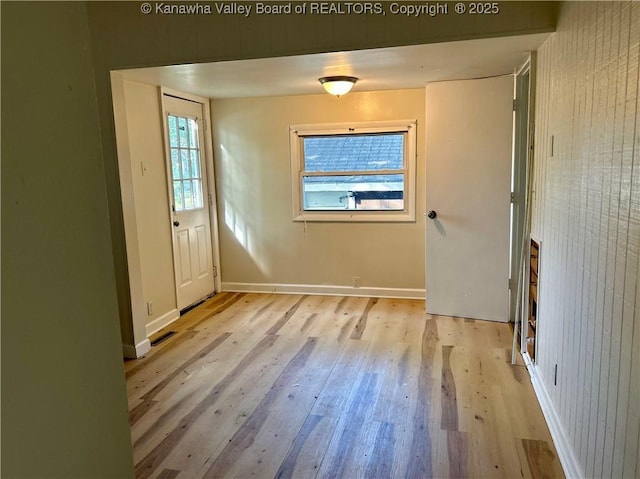 1005 E St, South Charleston, WV 25303 - entryway with light wood-style floors and baseboards