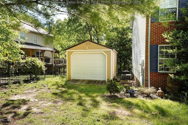 9 Shamblin Pl, Charleston, WV 25314 - view of garage