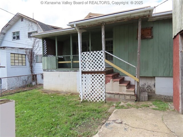 1023 2nd Ave, Montgomery, WV 25136 - photo 5
