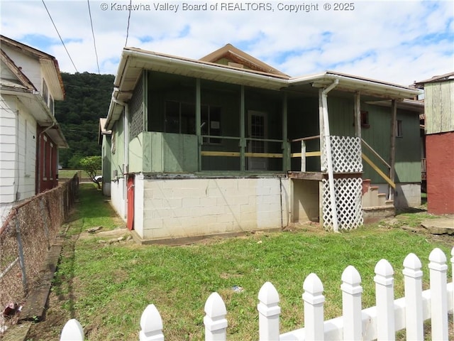 1023 2nd Ave, Montgomery, WV 25136 - photo 6