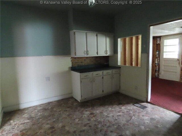 1023 2nd Ave, Montgomery, WV 25136 - photo 8